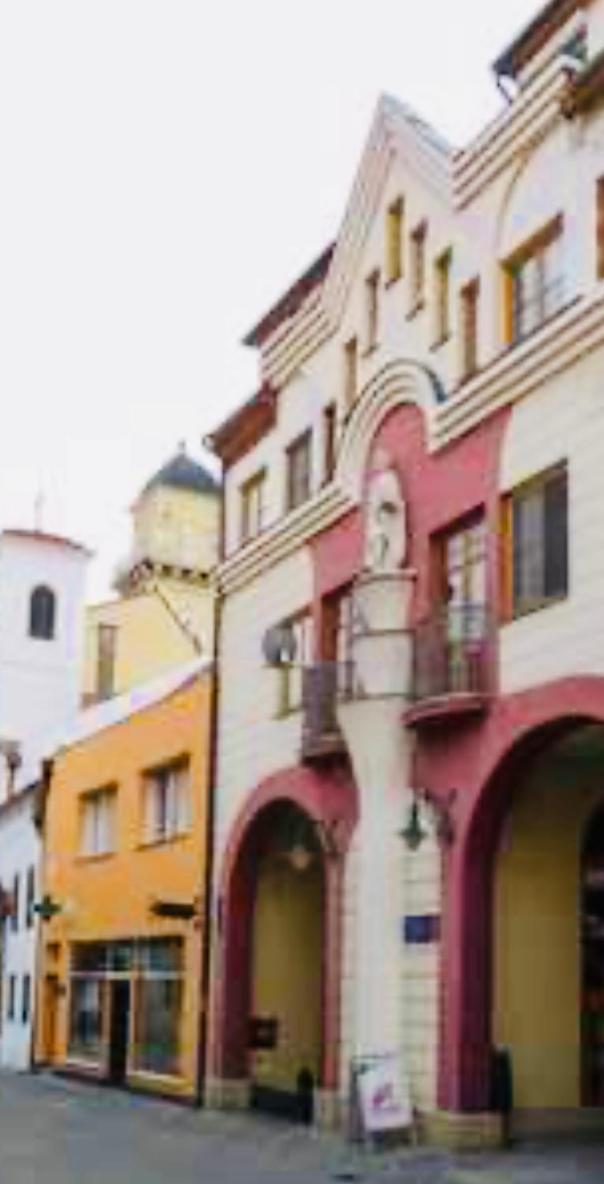 Bella Mía Aparthotel Komárno Exterior foto